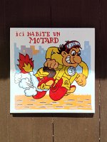 1  Série de dessins apposés sur les murs du village de Ste Eulalie d'Olt