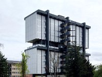 7-Fondation Avicenne  La Fondation Avicenne, historiquement connue comme la Maison de l'Iran, était le pavillon des étudiants iraniens à la Cité internationale