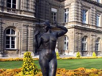 49 Statue aux Tuileries