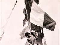 16  Photo de Robert CAPA