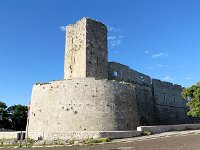 41  Monte San Angelo - Château normand-souabe-Angevin-aragonais