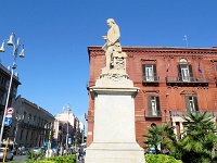 4  Statue Niccolo Piccinni