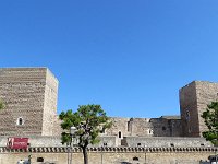 5  Castello Normanno