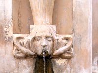 12  Détail fontaine del Toro
