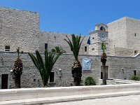 2  Castello svevo di Trani