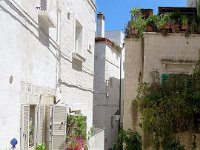 9  Polignano