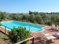 24   La piscine commune