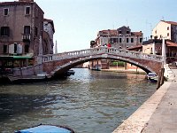 11  Un des 420 ponts de Venise